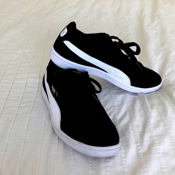 Puma Shoes - PUMA•Smash Sneakers